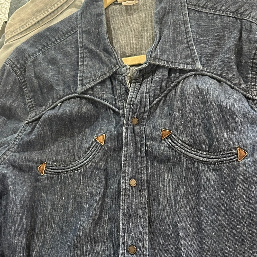 True Religion Men's Denim Western Shirt Jacket - Indigo Blue with Brown Accents